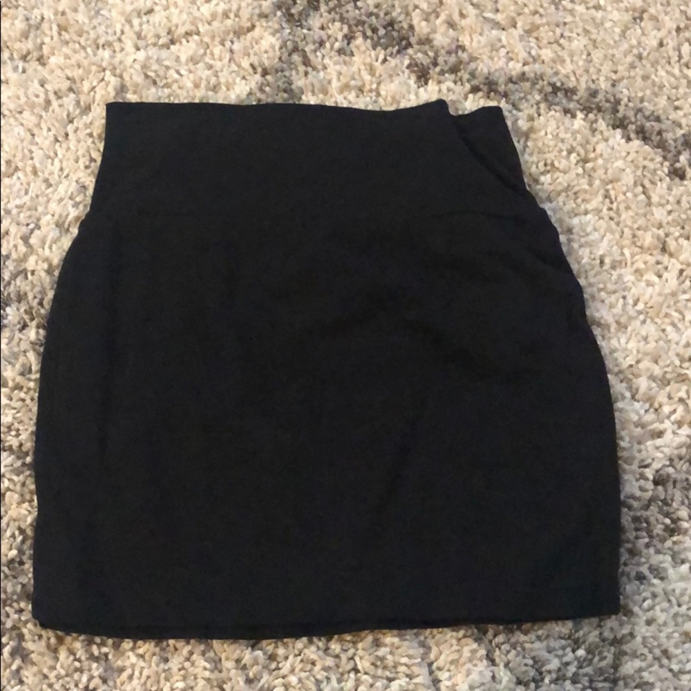 Black skirt